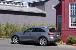 Infiniti FX50 2009 года